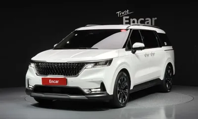 Kia Canival · 2023 год