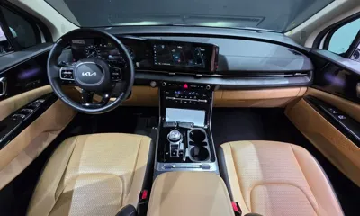 Kia Canival 2023, 42620 км, за 22752.38 USD - фото 7