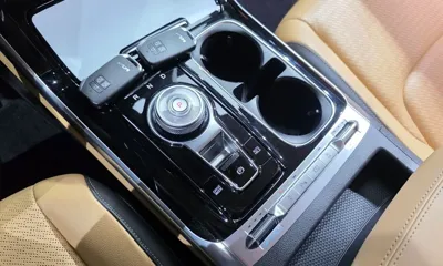 Kia Canival 2023, 42620 км, за 22752.38 USD - фото 9