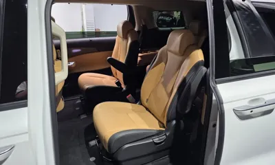 Kia Canival 2023, 42620 км, за 22752.38 USD - фото 12