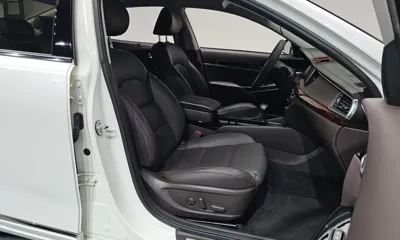 Kia K7 2016, 83005 км, за 8008.4 USD - фото 12