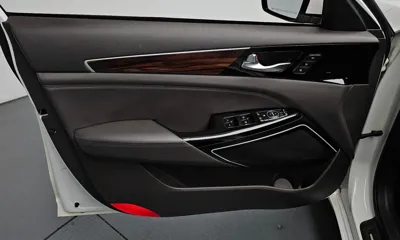Kia K7 2016, 83005 км, за 8008.4 USD - фото 24