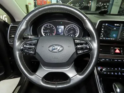 Hyundai Grandeur 2018, 118012 км, за 7739.27 USD - фото 11