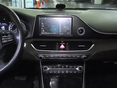 Hyundai Grandeur 2018, 118012 км, за 7739.27 USD - фото 12