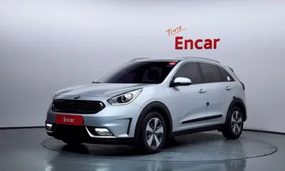 Kia Niro · 2017 год