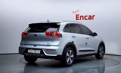 Kia Niro 2017, 93813 км, за 7752.45 USD