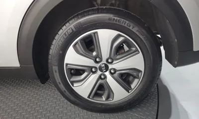 Kia Niro 2017, 93813 км, за 7752.45 USD - фото 21