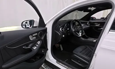 Mercedes-Benz GLC-Class 2023, 37241 км, за 31788.05 USD - фото 10