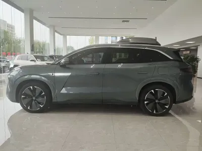 BYD 唐L 2025, 10400 км, за 27276.09 USD - фото 8