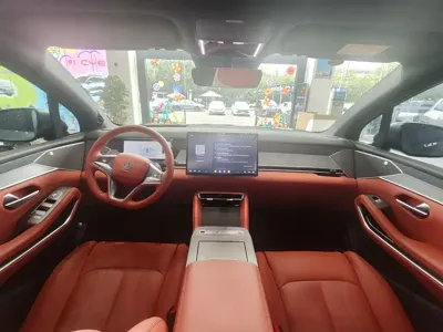 BYD 唐L 2025, 10400 км, за 27276.09 USD - фото 15