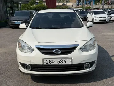 Renault-KoreaSamsung SM3 · 2010 год