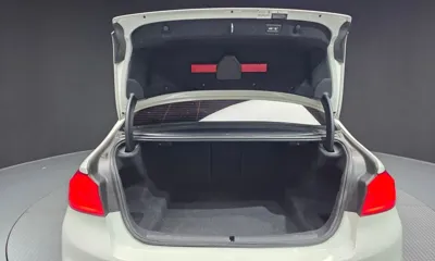 BMW 5-Series 2018, 104675 км, за 15091.24 USD - фото 20