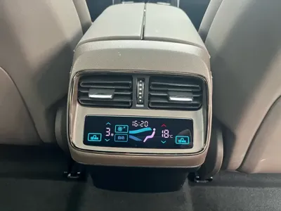 BYD Han 2025, 21000 км, за 18444.89 USD - фото 25