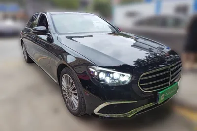 Mercedes-Benz E-Class 2022, 42400 км, за 41301 USD