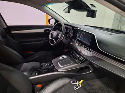 Hyundai Grandeur 2022, 57600 км, за 14267.11 USD - фото 8