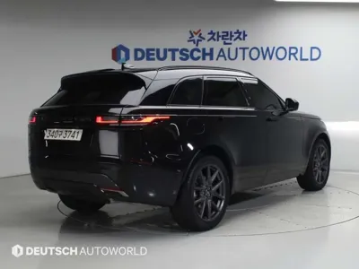 Land Rover Range Rover Velar 2025, 15300 км, за 52028.37 USD