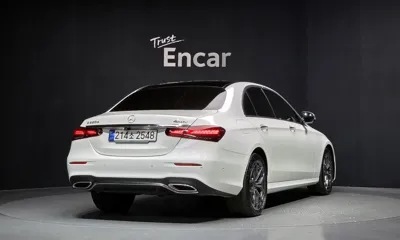 Mercedes-Benz E-Class 2023, 37840 км, за 32648.98 USD