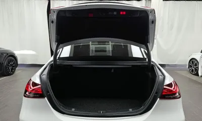 Mercedes-Benz E-Class 2023, 37840 км, за 32648.98 USD - фото 20