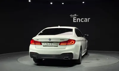 BMW 5-Series 2019, 88086 км, за 19730.41 USD