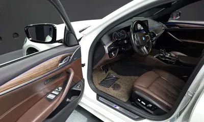 BMW 5-Series 2019, 88086 км, за 19730.41 USD - фото 10
