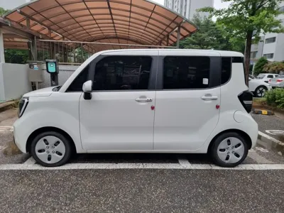 Kia Ray 2023, 32400 км, за 5967.62 USD
