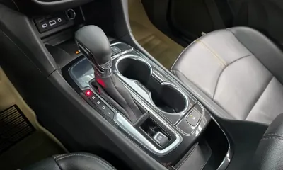 ChevroletGMDaewoo Equinox 2022, 62656 км, за 13214.4 USD - фото 9