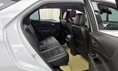 ChevroletGMDaewoo Equinox 2022, 62656 км, за 13214.4 USD - фото 12