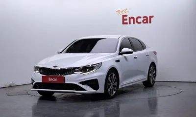 Kia K5 · 2018 год