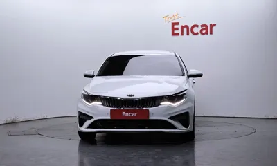 Kia K5 2018, 177570 км, за 5993.49 USD