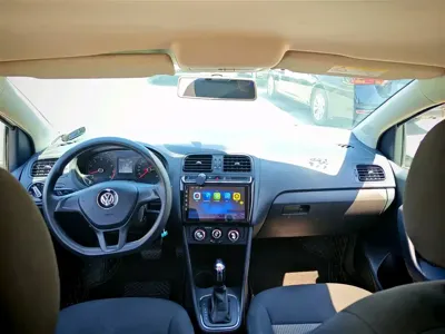 Volkswagen Polo 2016, 130000 км, за 3825.71 USD