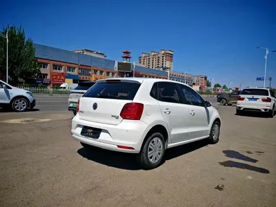 Volkswagen Polo 2016, 130000 км, за 3825.71 USD - фото 8