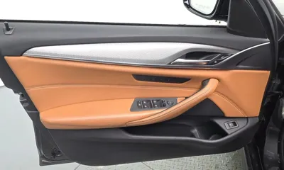 BMW 5-Series 2017, 107541 км, за 12222.38 USD - фото 24