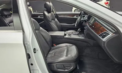 Hyundai Genesis 2016, 124657 км, за 8124.01 USD - фото 10