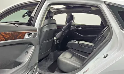 Hyundai Genesis 2016, 124657 км, за 8124.01 USD - фото 12