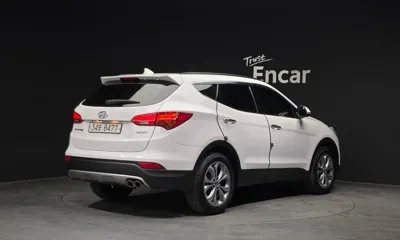 Hyundai Santafe 2015, 111915 км, за 7035.83 USD