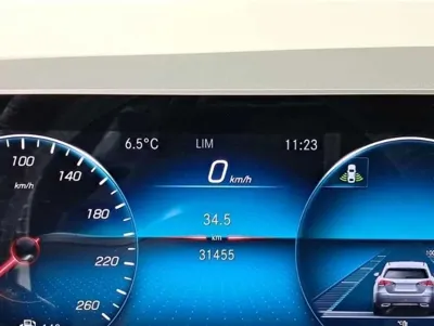 Mercedes-Benz GLA-Class 2020, 31454 км, за 18421.56 USD - фото 8