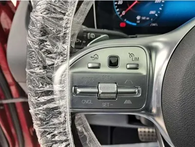 Mercedes-Benz GLA-Class 2020, 31454 км, за 18421.56 USD - фото 14