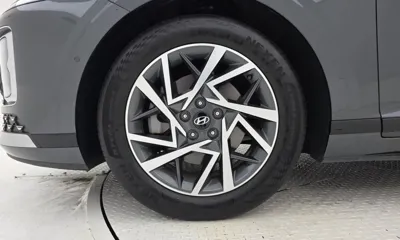 Hyundai Grandeur 2023, 45327 км, за 20802.18 USD