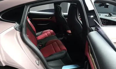 Porsche Taycan 2025, 9958 км, за 91856.73 USD - фото 11
