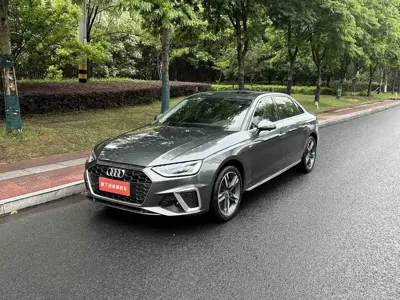 Audi A4L · 2021 год
