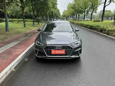 Audi A4L 2021, 40000 км, за 17411.98 USD