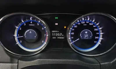 Hyundai Sonata 2010, 79266 км, за 2996.74 USD - фото 8