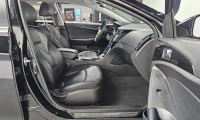 Hyundai Sonata 2010, 79266 км, за 2996.74 USD - фото 11