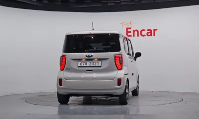 Kia Ray 2012, 100924 км, за 4364.23 USD