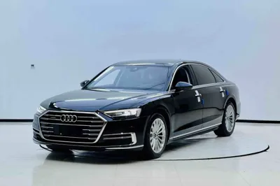 Audi A8 2022, 38600 км, за 61472 USD