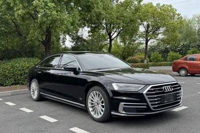 Audi A8 2022, 38600 км, за 61472 USD