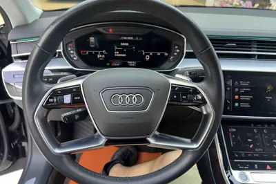 Audi A8 2022, 38600 км, за 61472 USD - фото 14