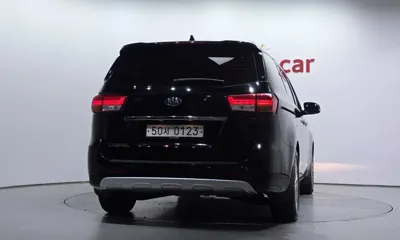 Kia Canival 2017, 93802 км, за 9524.43 USD
