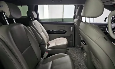 Kia Canival 2017, 93802 км, за 9524.43 USD - фото 12
