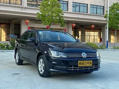 Volkswagen Bora 2014, 110000 км, за 2770.04 USD